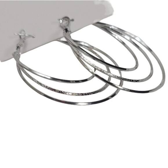 NWT Silver Colored Layered Hoop Earrings - Picture 6 of 6